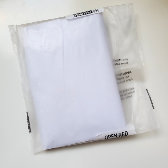 Radley London My Love Red Zippered Card Case Wallet - Picture 4 of 4